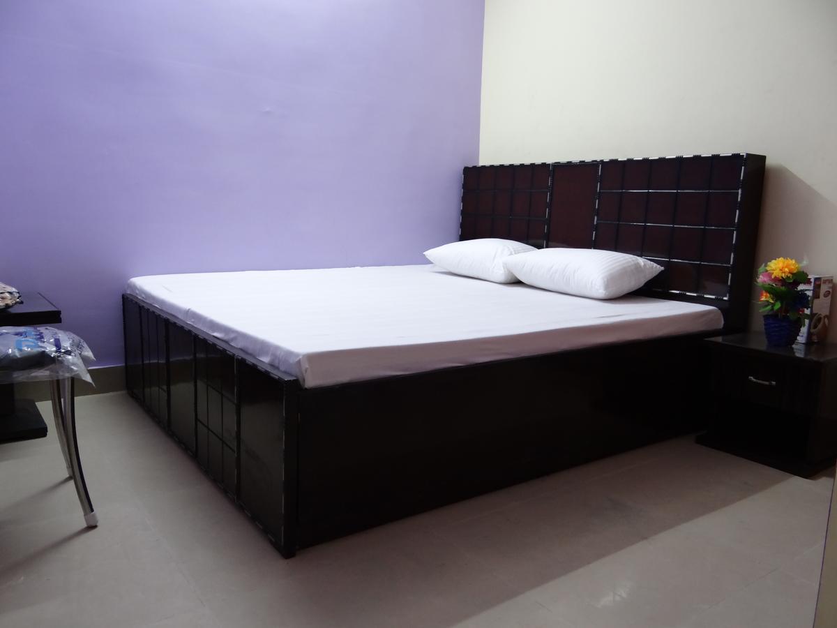 Nanda Hotel Hanumangarh Ngoại thất bức ảnh