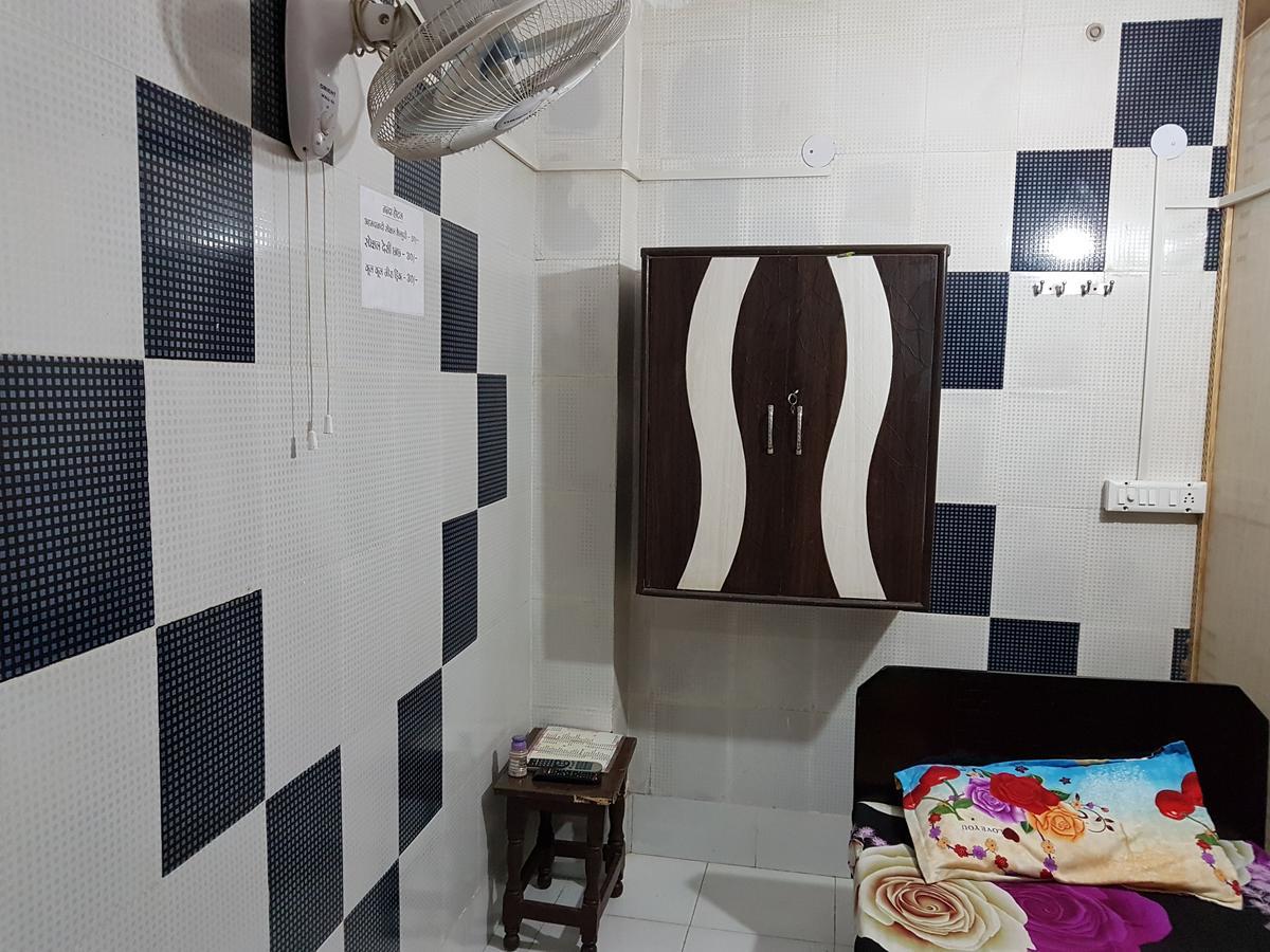 Nanda Hotel Hanumangarh Ngoại thất bức ảnh